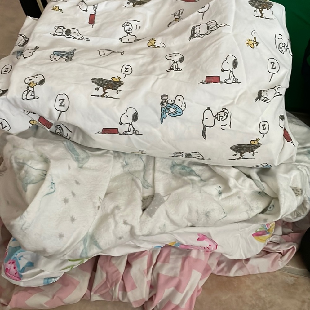 4 pottery barn kids crib sheets